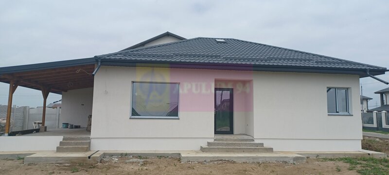 Sabareni, casa noua parter 137 mp, curte 400 mp
